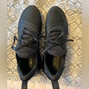 Nike Air Max 270 Women’s size 9 black